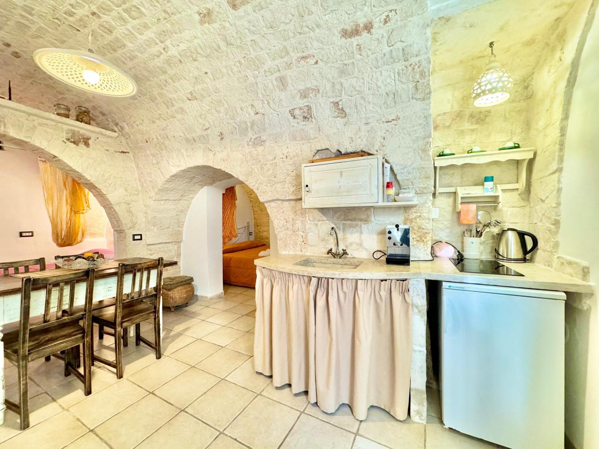 Вілла Trulli Moon Альберобелло Екстер'єр фото
