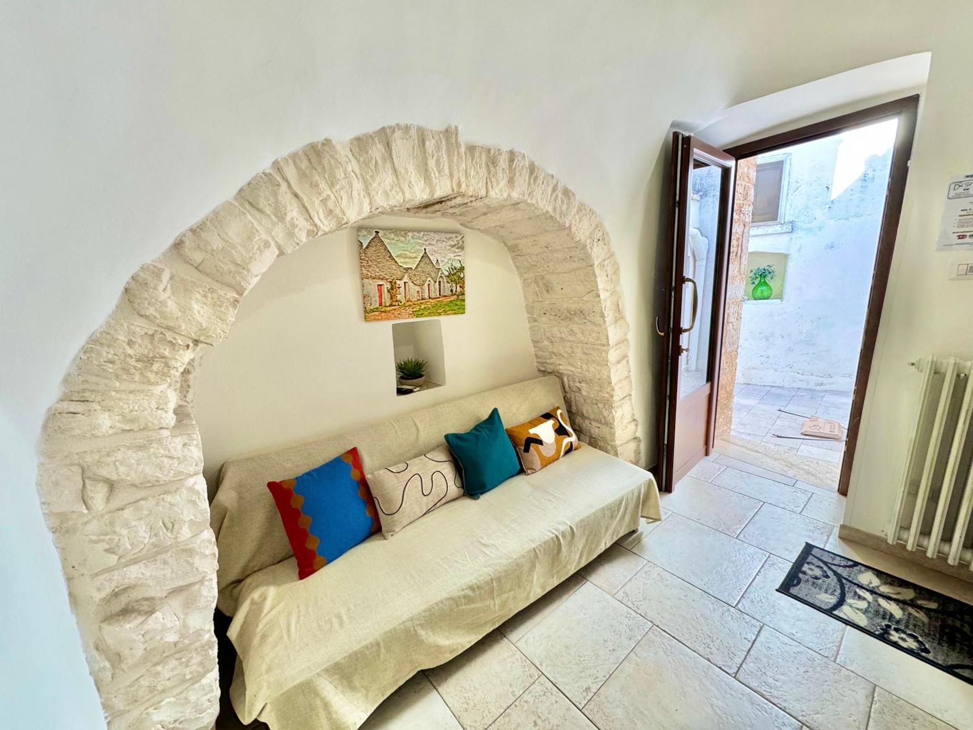 Вілла Trulli Moon Альберобелло Номер фото